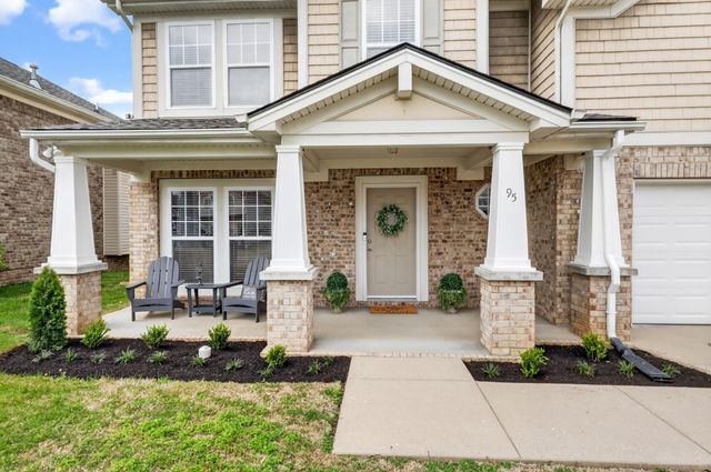 95 Villa Way, Hendersonville, TN 37075