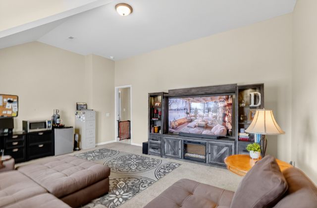 95 Villa Way, Hendersonville, TN 37075