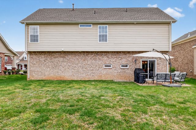 95 Villa Way, Hendersonville, TN 37075