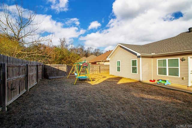 1025 Heritage Way, Benton, AR 72019