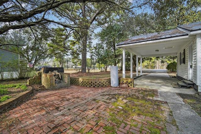 2137 N Highway 17 North, Bonneau, SC 29431