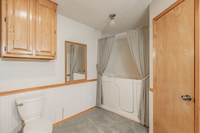 501 Lazy B Lane, Springtown, TX 76082