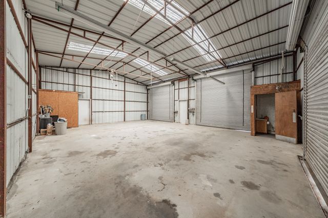 501 Lazy B Lane, Springtown, TX 76082