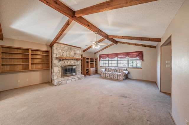 501 Lazy B Lane, Springtown, TX 76082