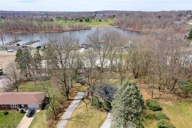 3844 Uncas Drive, Akron, OH 44319