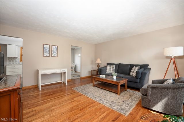3844 Uncas Drive, Akron, OH 44319