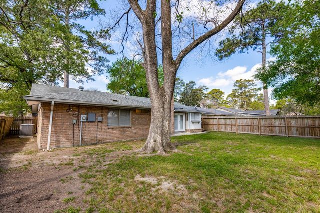 23114 Harpergate Drive, Spring, TX 77373