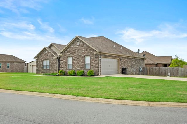 54 Bud Ford Way, Cabot, AR 72023