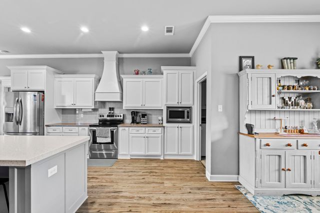 54 Bud Ford Way, Cabot, AR 72023