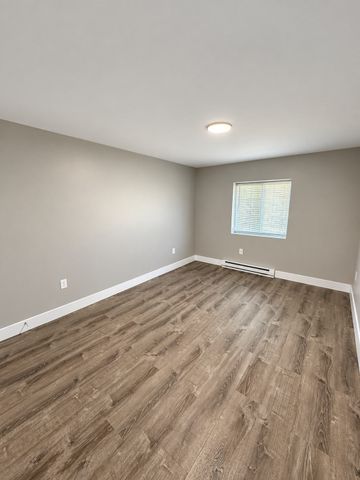 760 Cummins Highway 16, Boston, MA 02126