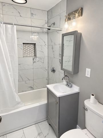 760 Cummins Highway 16, Boston, MA 02126