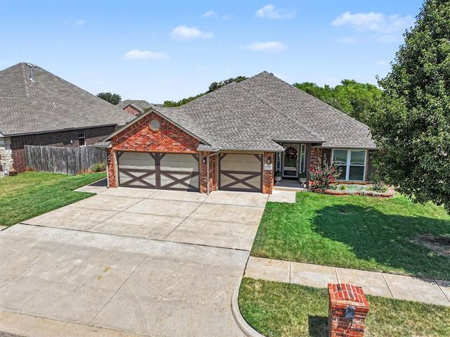 11305 NW 105th Street, Yukon, OK 73099