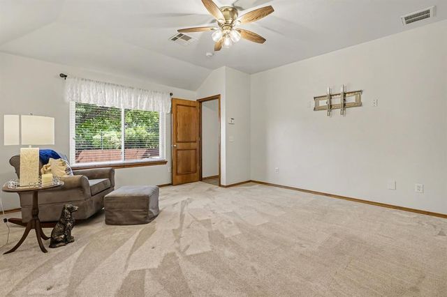 11305 NW 105th Street, Yukon, OK 73099