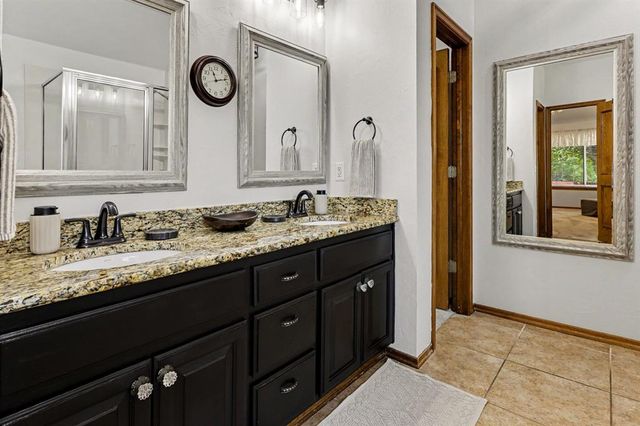 11305 NW 105th Street, Yukon, OK 73099