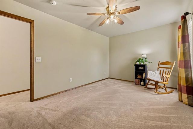 11305 NW 105th Street, Yukon, OK 73099