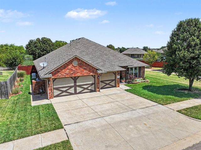11305 NW 105th Street, Yukon, OK 73099