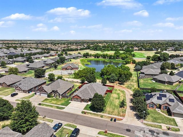 11305 NW 105th Street, Yukon, OK 73099