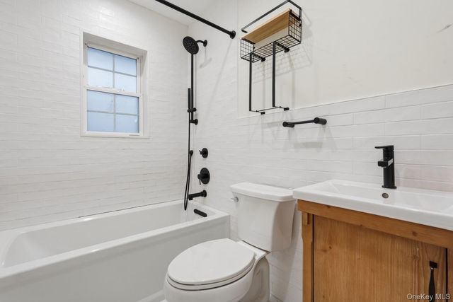 2531 Jerusalem Avenue 2G, North Bellmore, NY 11710