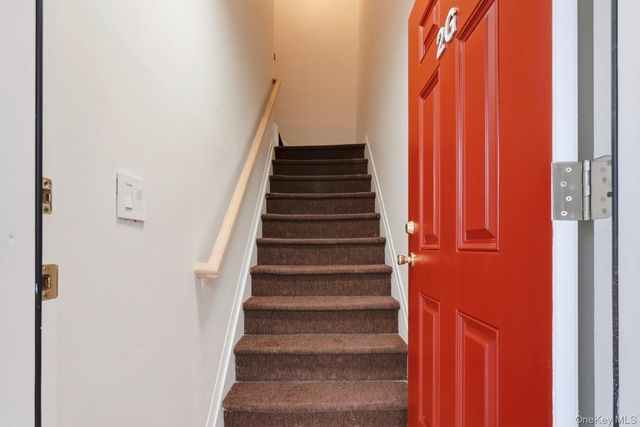 2531 Jerusalem Avenue 2G, North Bellmore, NY 11710