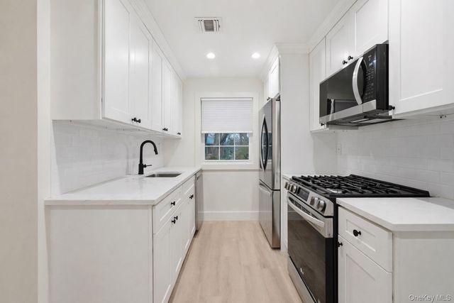 2531 Jerusalem Avenue 2G, North Bellmore, NY 11710