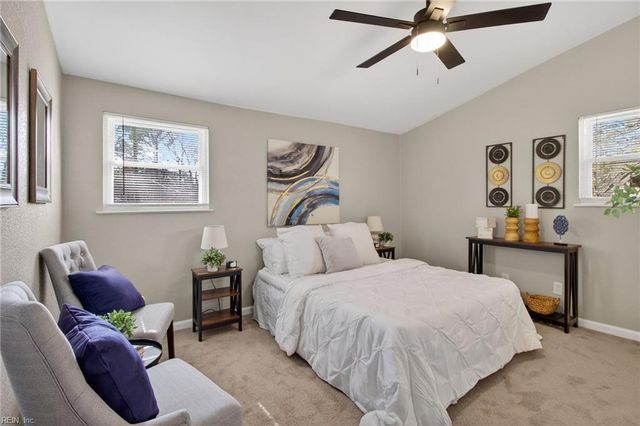 5537 Barnhollow RD, Norfolk, VA 23502