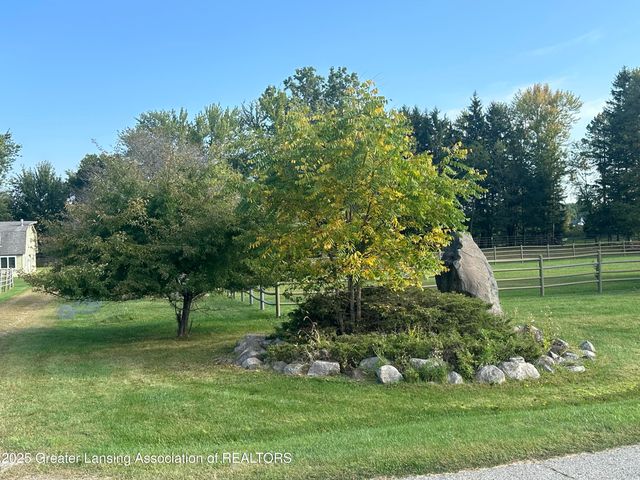 346 Wind N Wood Drive, Okemos, MI 48864