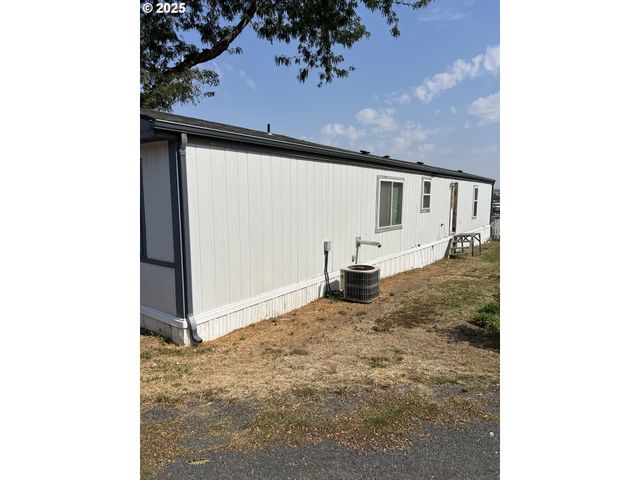 2801 Sw HOUTAMA Rd, Pendleton, OR 97801