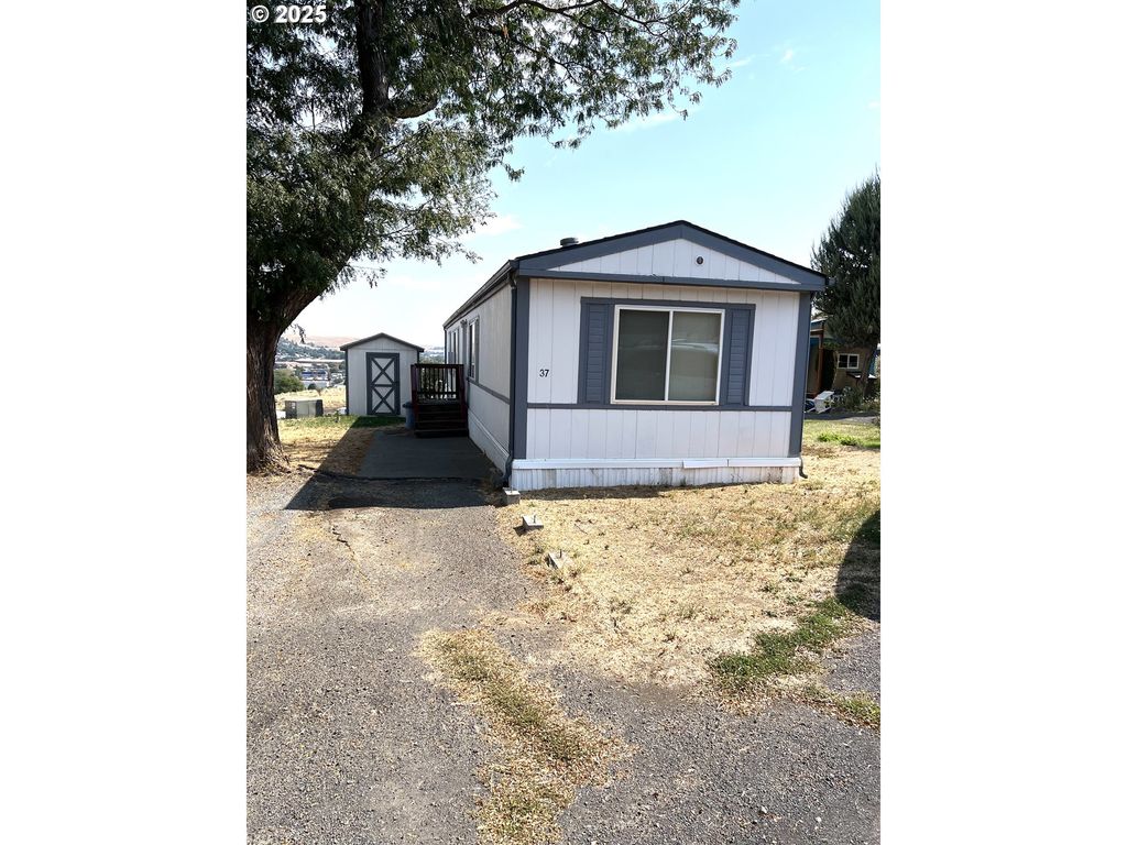 2801 Sw HOUTAMA Rd, Pendleton, OR 97801
