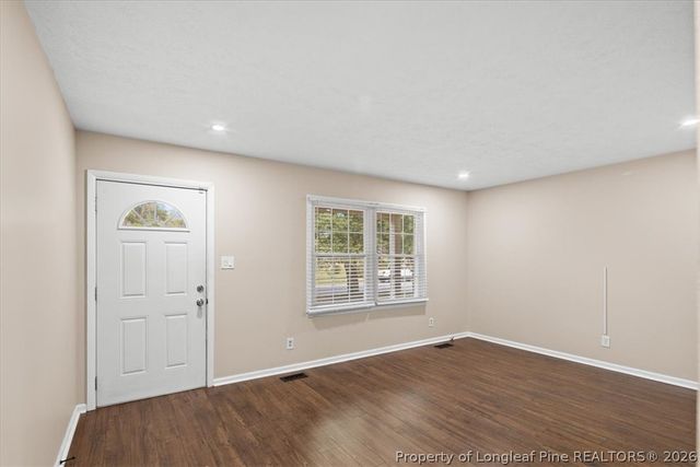 6604 vaughn Road, Fayetteville, NC 28304