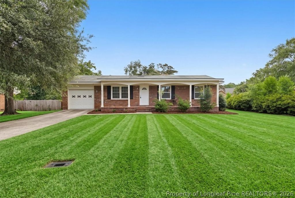 6604 vaughn Road, Fayetteville, NC 28304