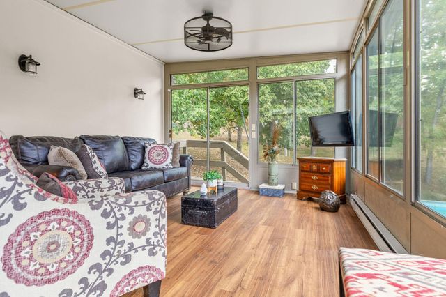 298 Sunny Brook Drive, Branson, MO 65616