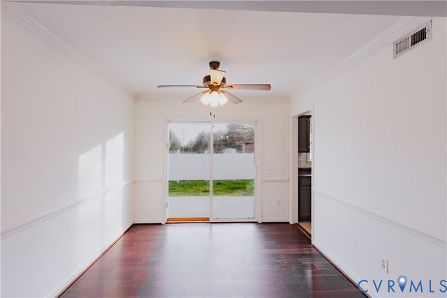 29290 Meadowview Dr, Sussex, VA 23890