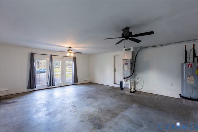 29290 Meadowview Dr, Sussex, VA 23890