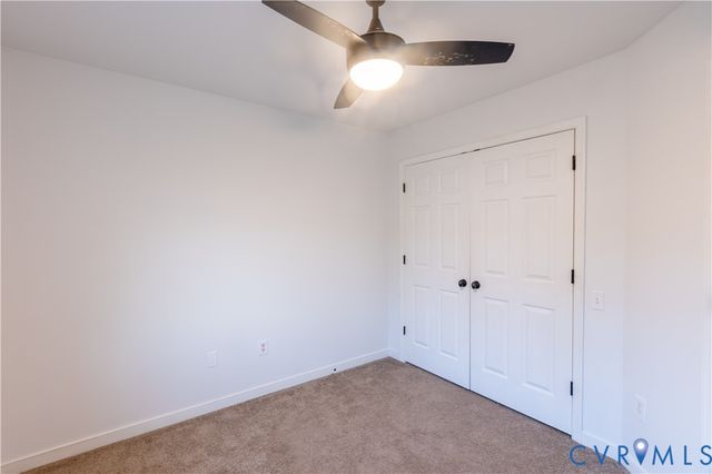 29290 Meadowview Dr, Sussex, VA 23890