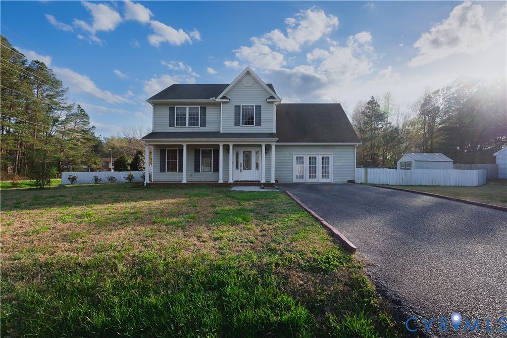 29290 Meadowview Dr, Sussex, VA 23890