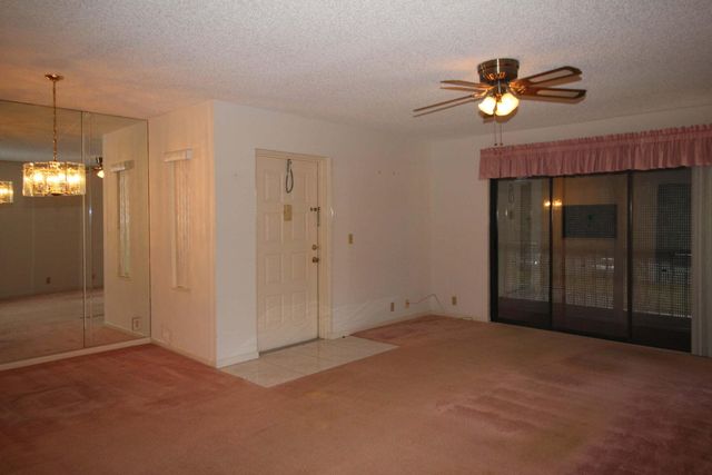 805 Sky Pine Way A2, Greenacres, FL 33415