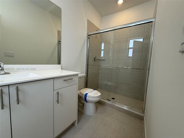 12888 SW 233rd Ter, Princeton., Unincorporated Dade County, FL 33032