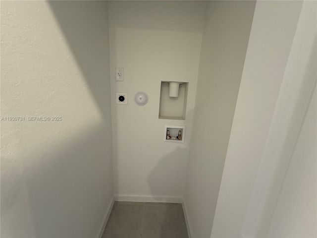 12888 SW 233rd Ter, Princeton., Unincorporated Dade County, FL 33032