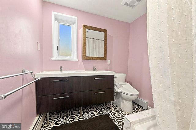 840 DELMONT DR, Wynnewood, PA 19096