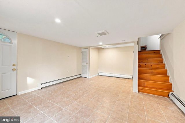 840 DELMONT DR, Wynnewood, PA 19096