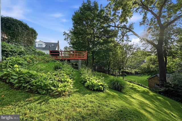 840 DELMONT DR, Wynnewood, PA 19096