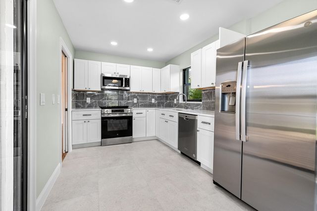 8409 Bonita Isle Drive, Lake Worth, FL 33467