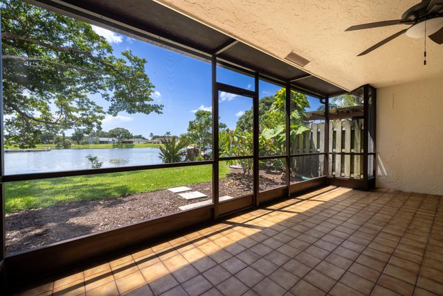 8409 Bonita Isle Drive, Lake Worth, FL 33467