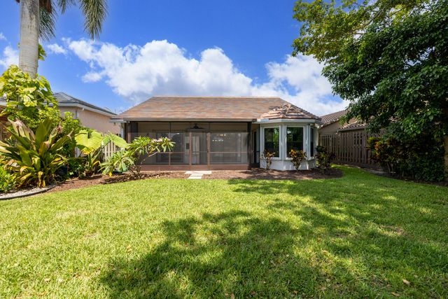 8409 Bonita Isle Drive, Lake Worth, FL 33467