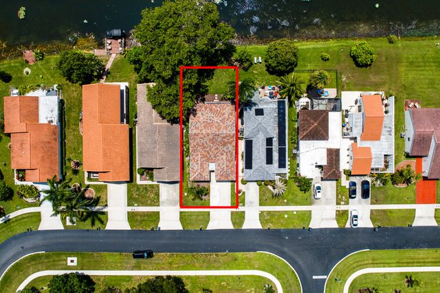8409 Bonita Isle Drive, Lake Worth, FL 33467
