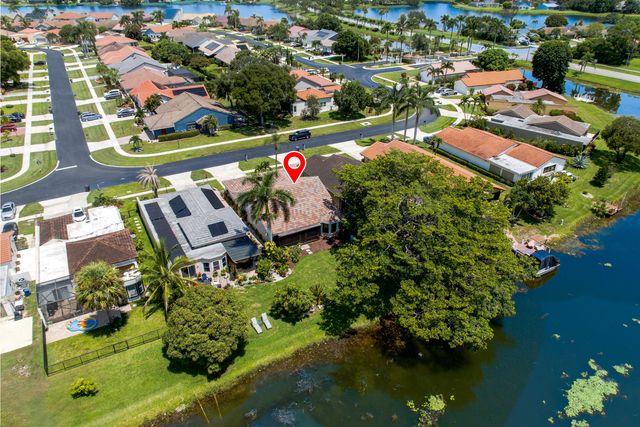 8409 Bonita Isle Drive, Lake Worth, FL 33467