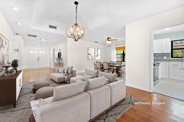 8409 Bonita Isle Drive, Lake Worth, FL 33467