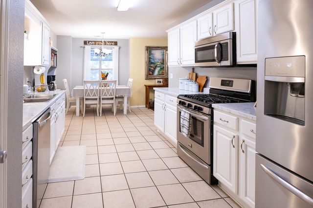 803 Cedar Lane, Prairie Grove, AR 72753
