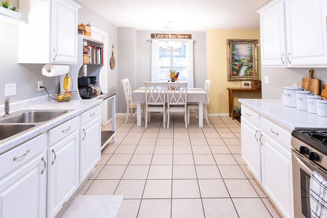 803 Cedar Lane, Prairie Grove, AR 72753