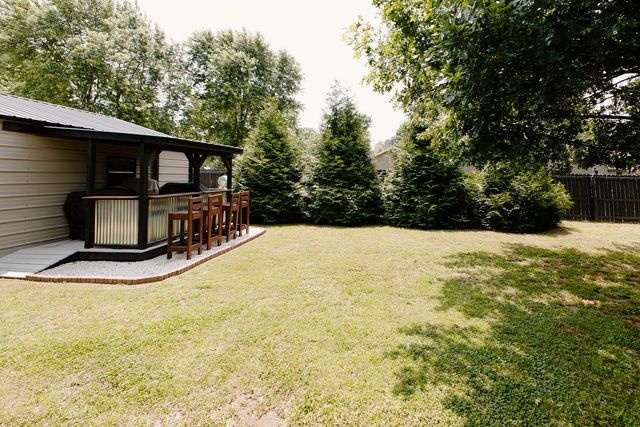 803 Cedar Lane, Prairie Grove, AR 72753